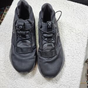 On Cloudnova 2 sneakers in Black size 12